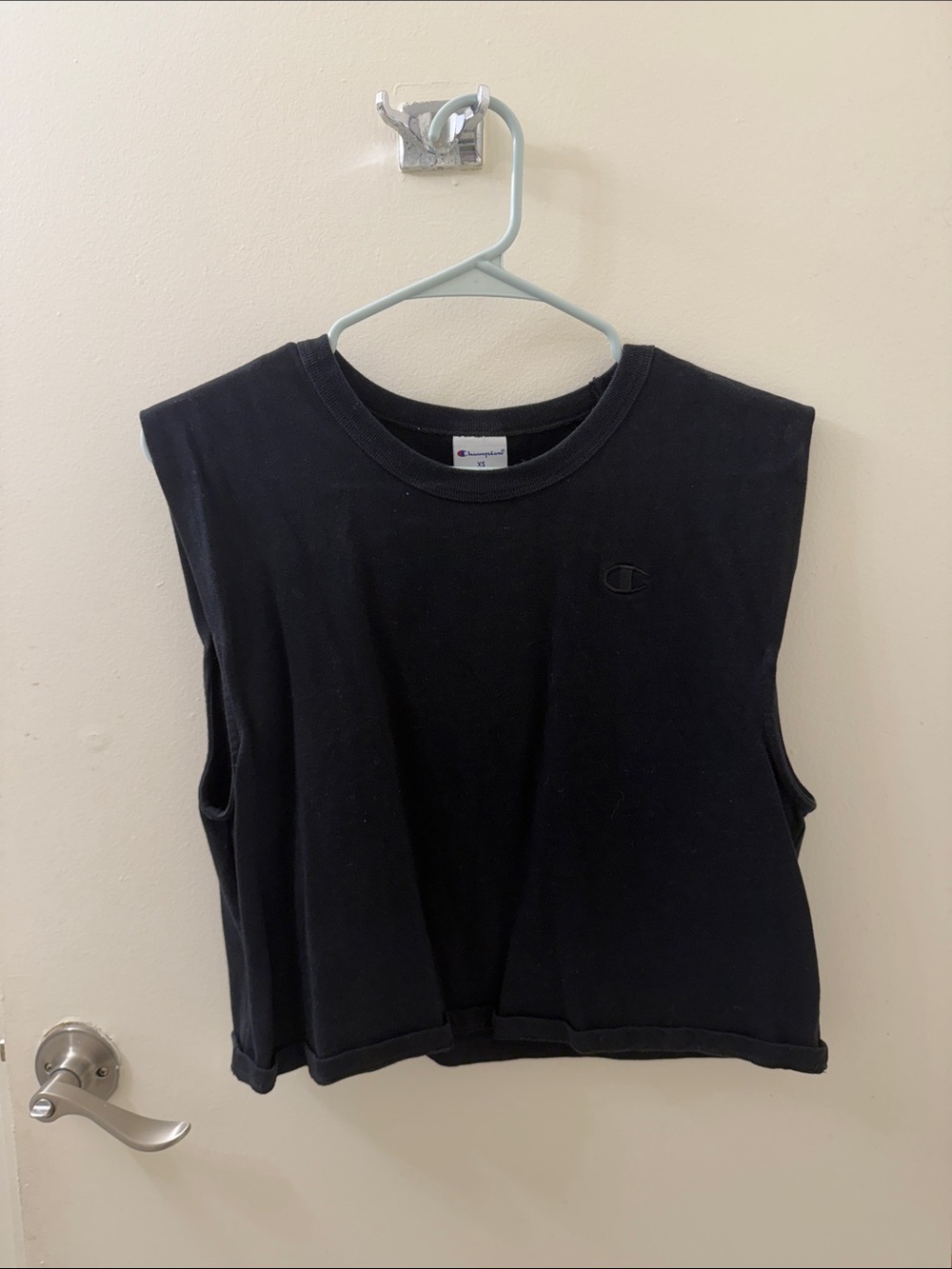 Champion Black Sleeveless Cropped Muscle Tee